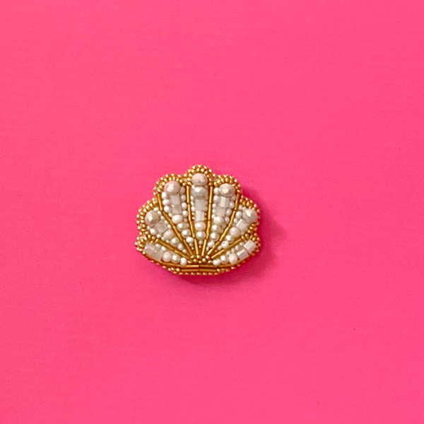 Broche forma de concha
