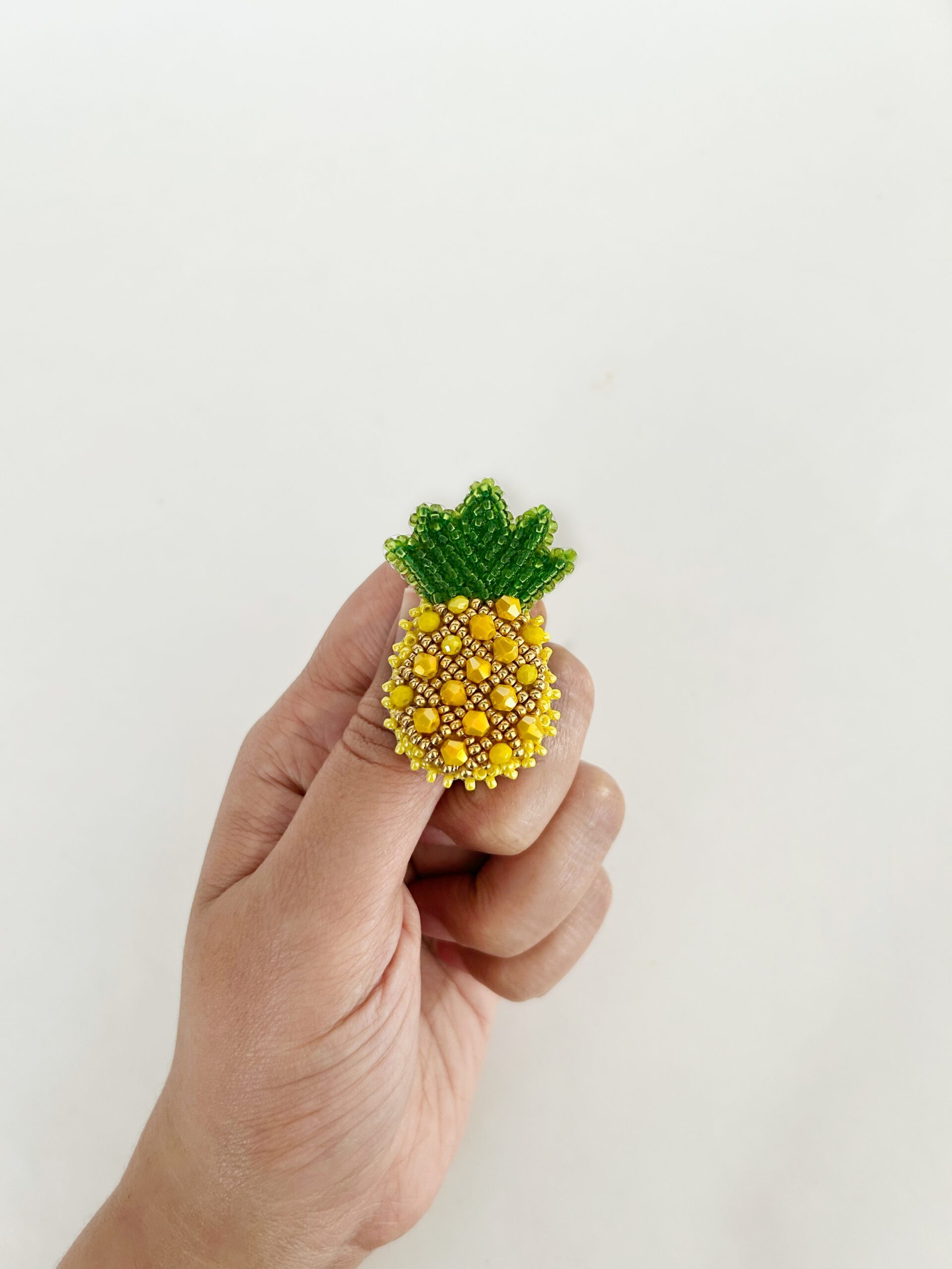 piña SulBrooch